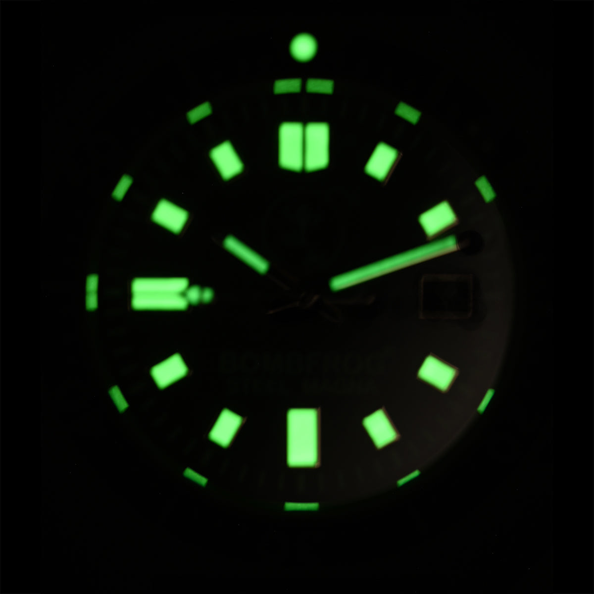 STEEL MAGNA II Taucheruhr Grün mit Lederarmband