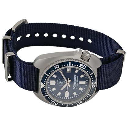 STEEL MAGNA II Blau Automatikuhr mit NATO-Armband